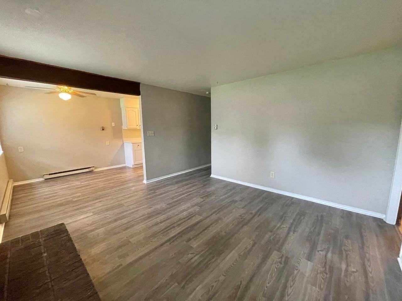 1212 Montgomery St - Photo 3 of 17