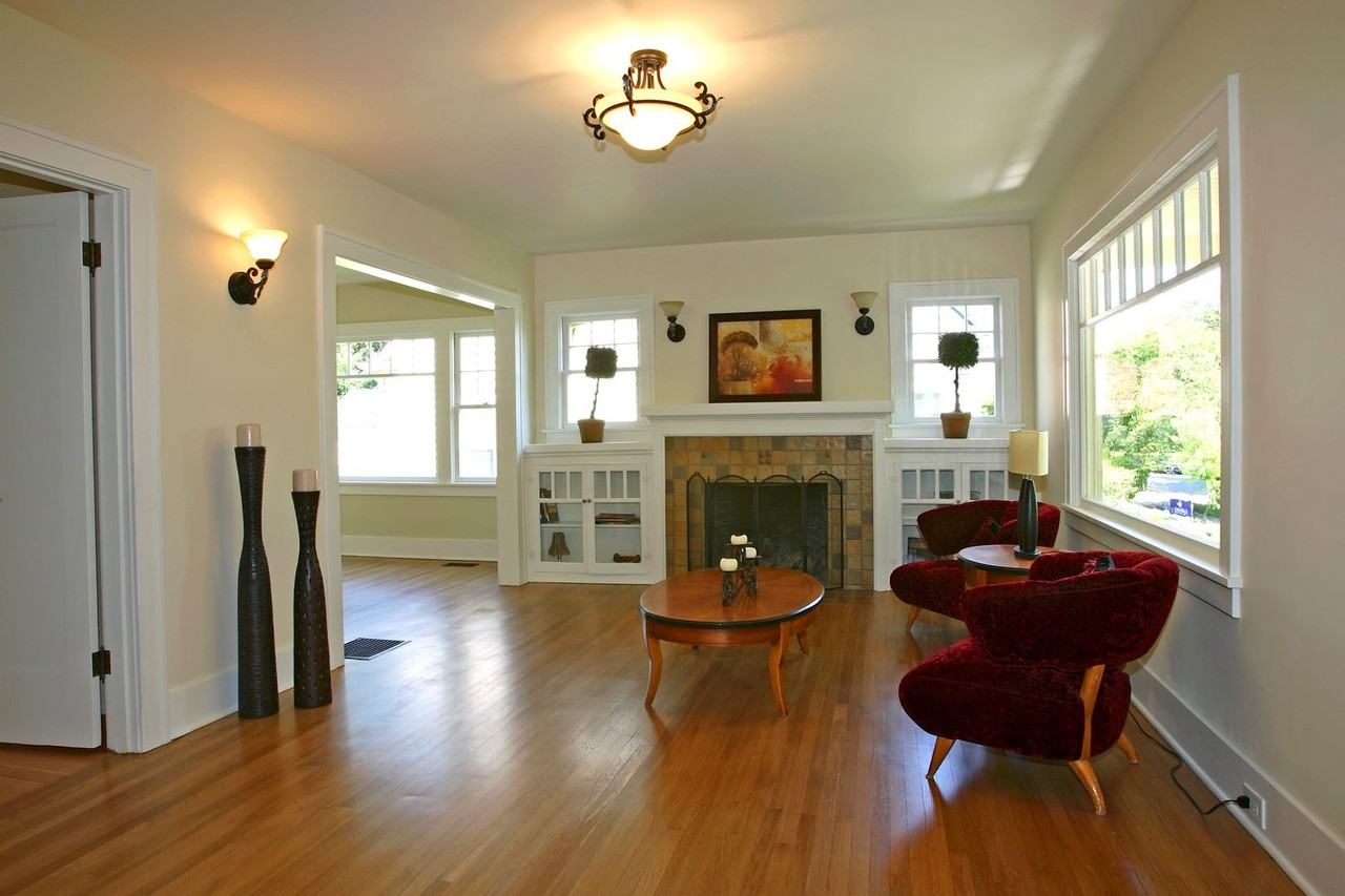 3303 Ne 12th Ave - Photo 2 of 14