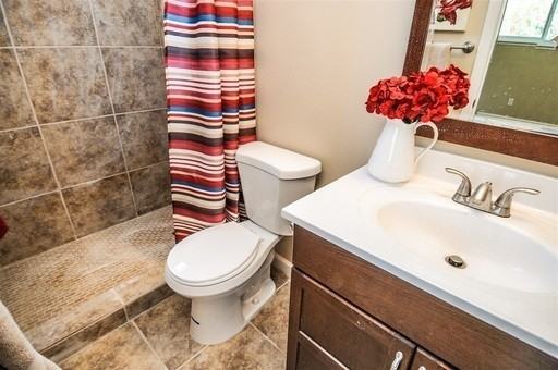 7517 Salizar St - Photo 7 of 15