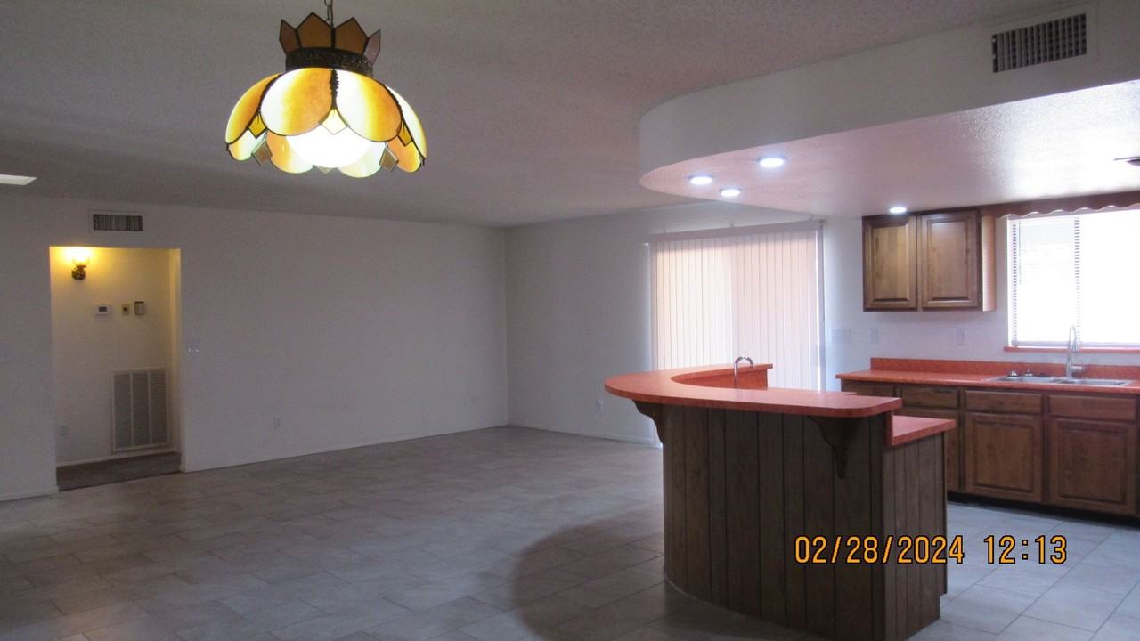2571 Talisman Ln - Photo 2 of 26