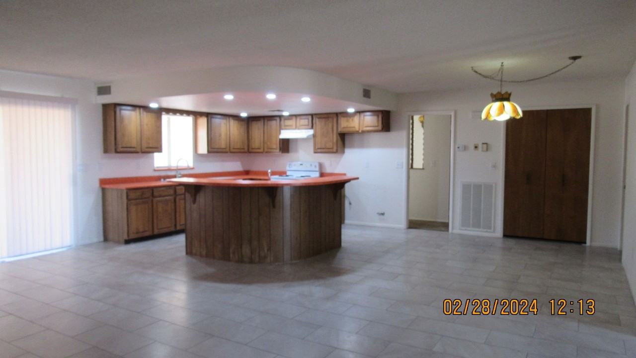 2571 Talisman Ln - Photo 4 of 26
