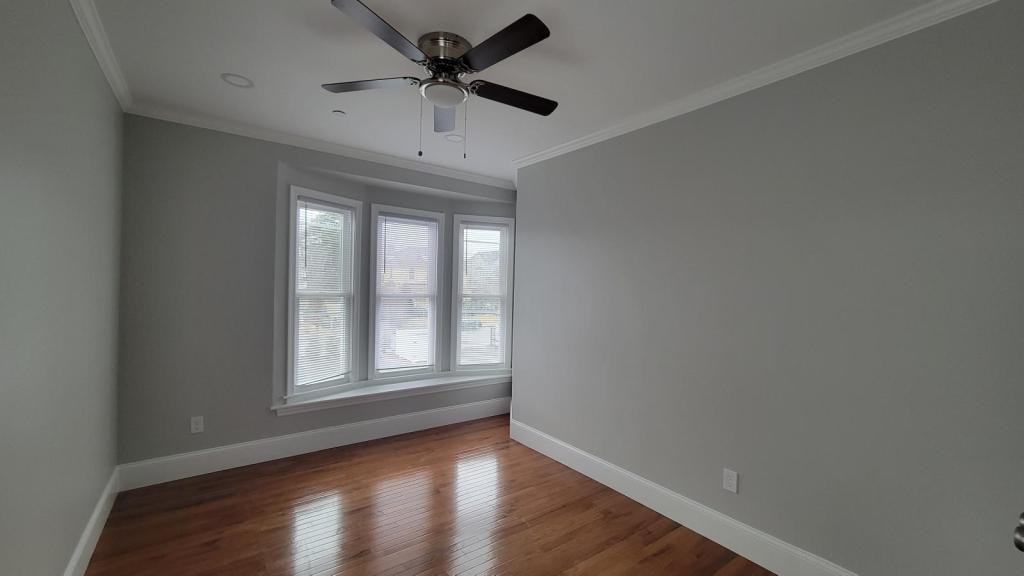 761 Highland Ave #5 - Photo 7 of 9