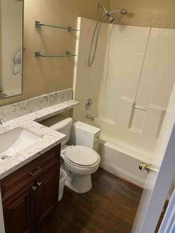 10852 Ivy Hill Dr Unit 1 - Photo 7 of 12