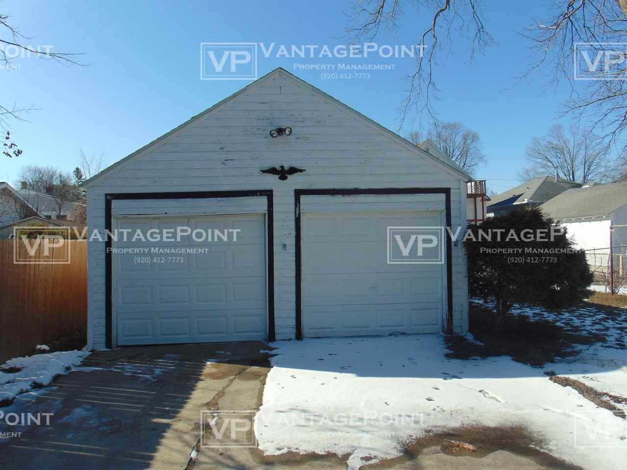 893 Christiana St - Photo 3 of 9