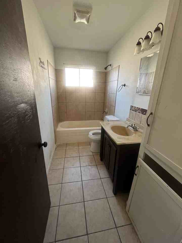 4926 Waters Pl - Photo 2 of 13