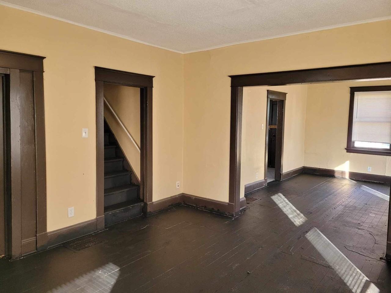 1430 Buckingham St - Photo 3 of 8