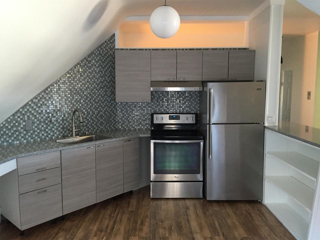 5514 Hays St #3 - Photo 3 of 14