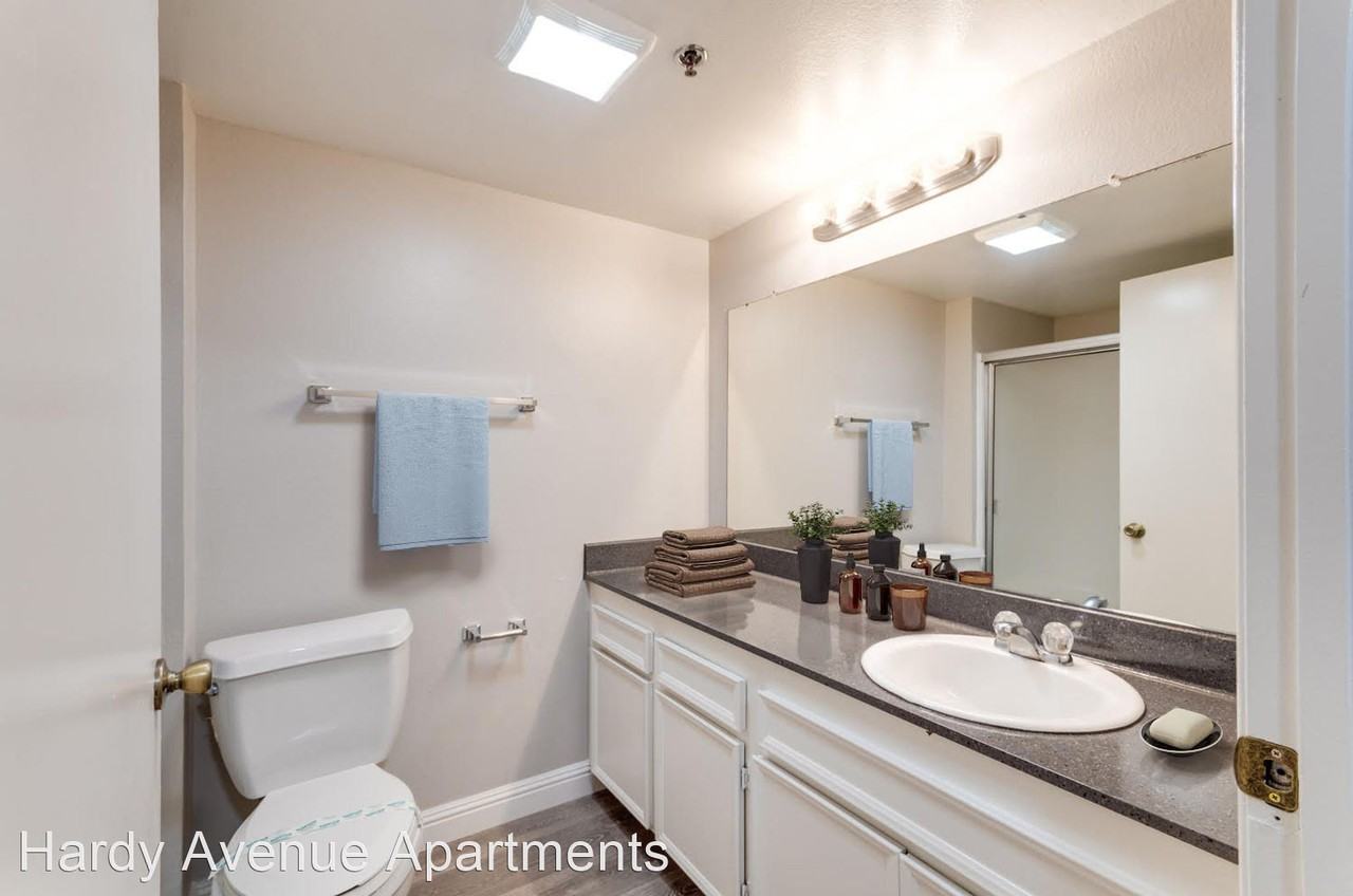 Hardy Avenue Apartments - Photo 4 of 31