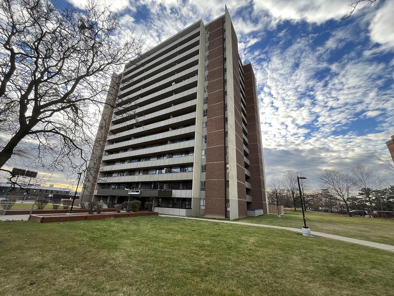 4750 Jane St. - Photo 2 of 11