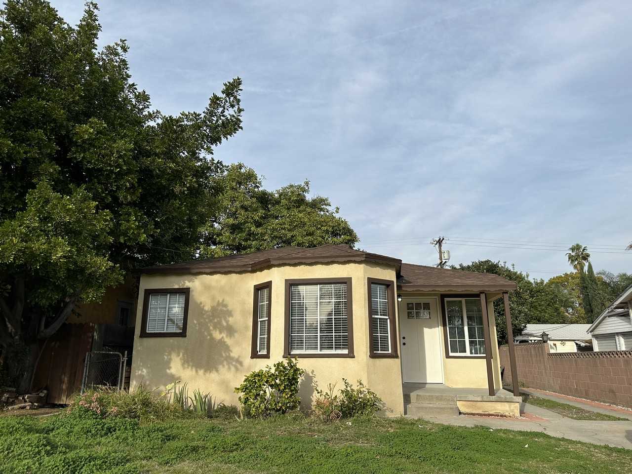 3151 Garden Avenue - Photo 2 of 35