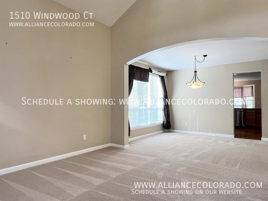 1510 Windwood Ct - Photo 3 of 43