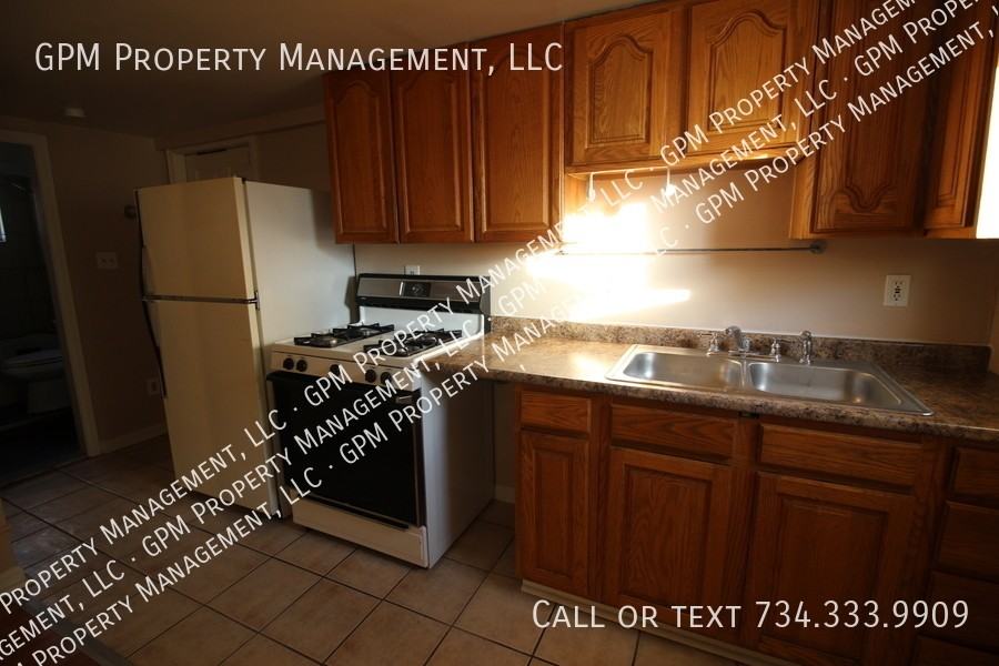 2557 4th St Lowr #3LOWER - Photo 3 of 7