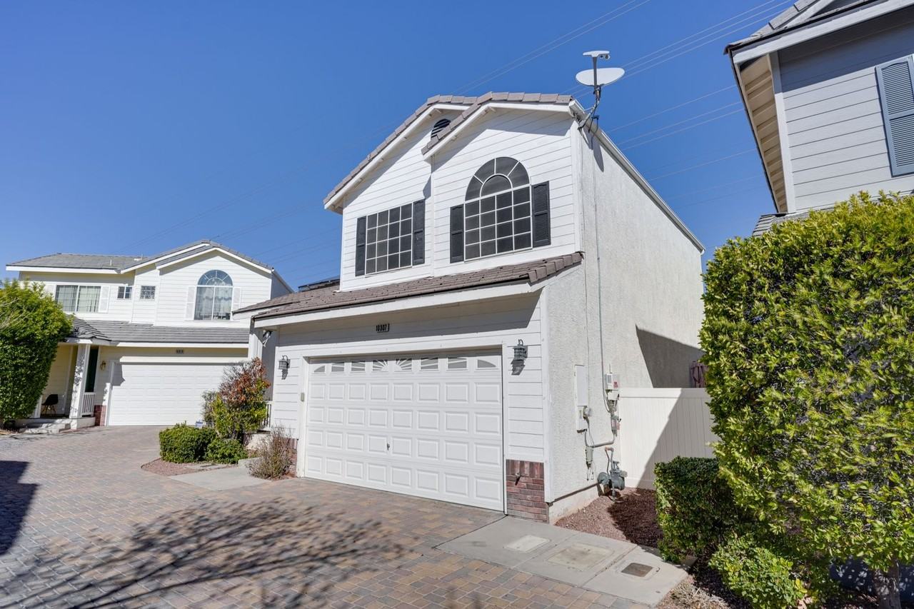 10307 Adams Chase St - Photo 6 of 28