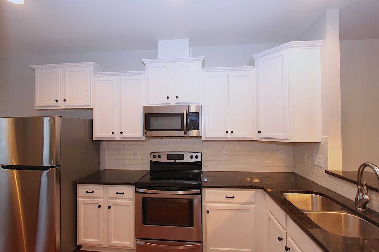 2805 Piedmont River Way - Photo 3 of 18