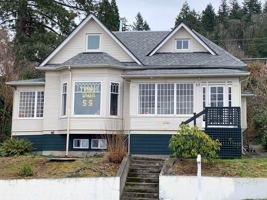 featured image of 818 N Garden St