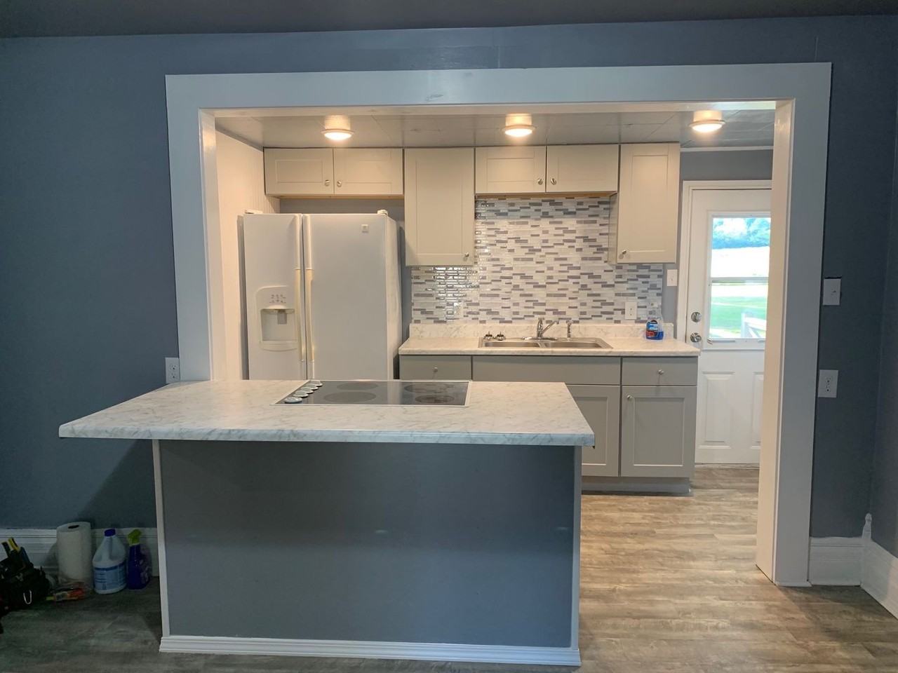 939 Bell Rd - Photo 2 of 12