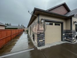 featured image of 1009 Brody Ct