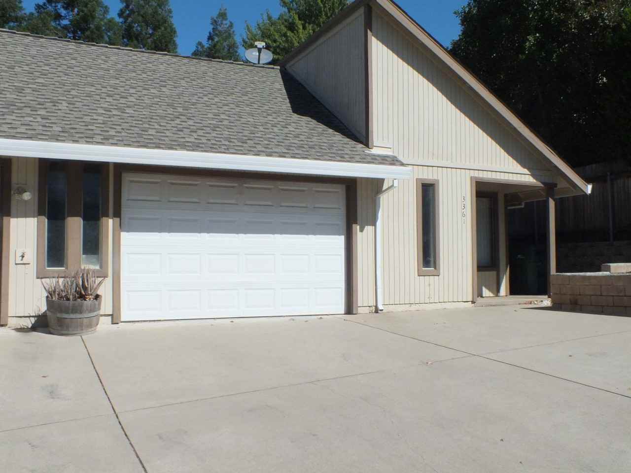 3361 Melodye Ct - Photo 2 of 20