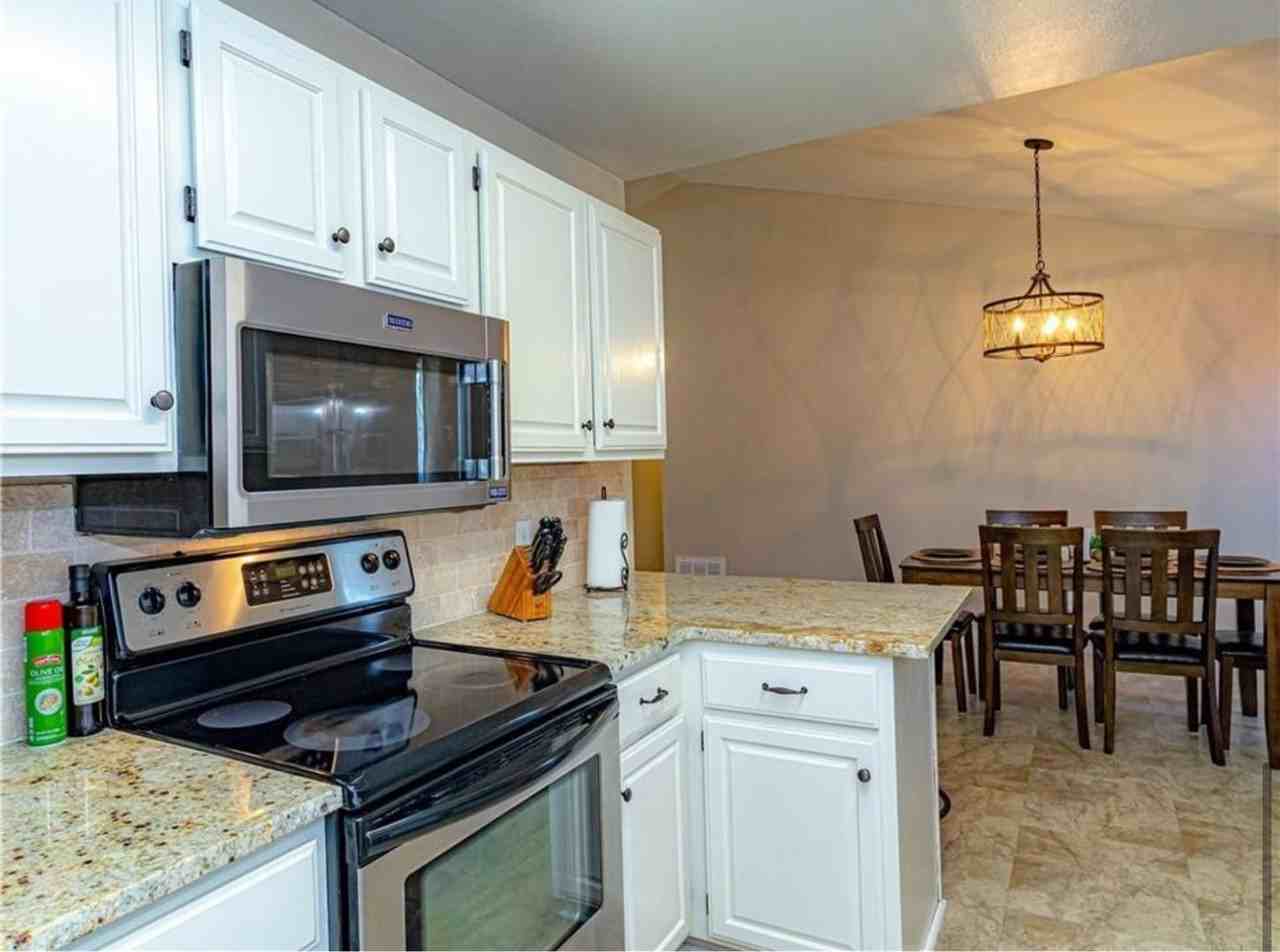 8 Rivercliff Rd - Photo 3 of 21