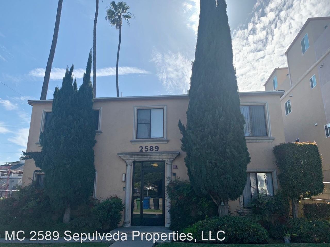 2589 S. Sepulveda Blvd - Photo 2 of 9