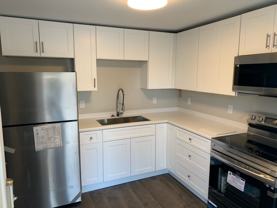 77 Railroad St #4 - Photo 1 of 1