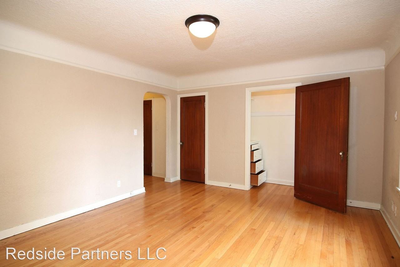 512 Boylston Ave E - Photo 3 of 14