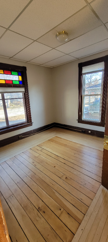 717 W Broadway St #2 - Photo 2 of 8