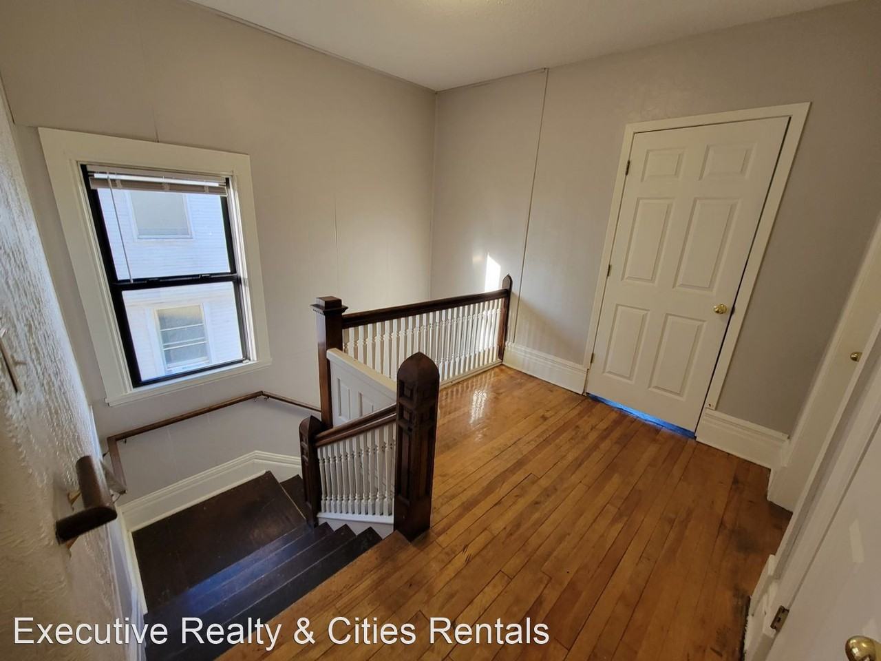 3136 Lyndale Ave S - Photo 3 of 25
