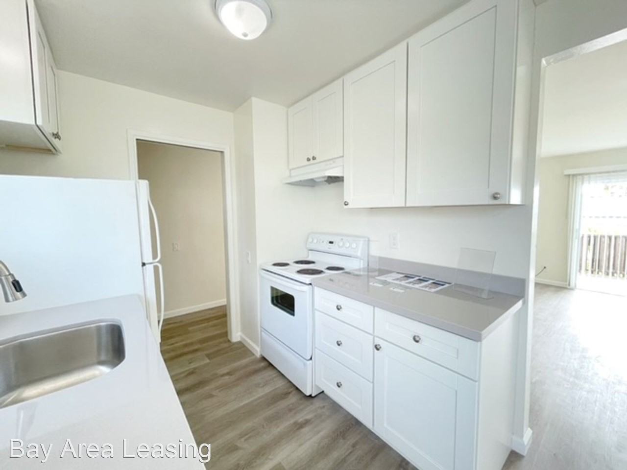 2800 21st Avenue - Photo 2 of 22