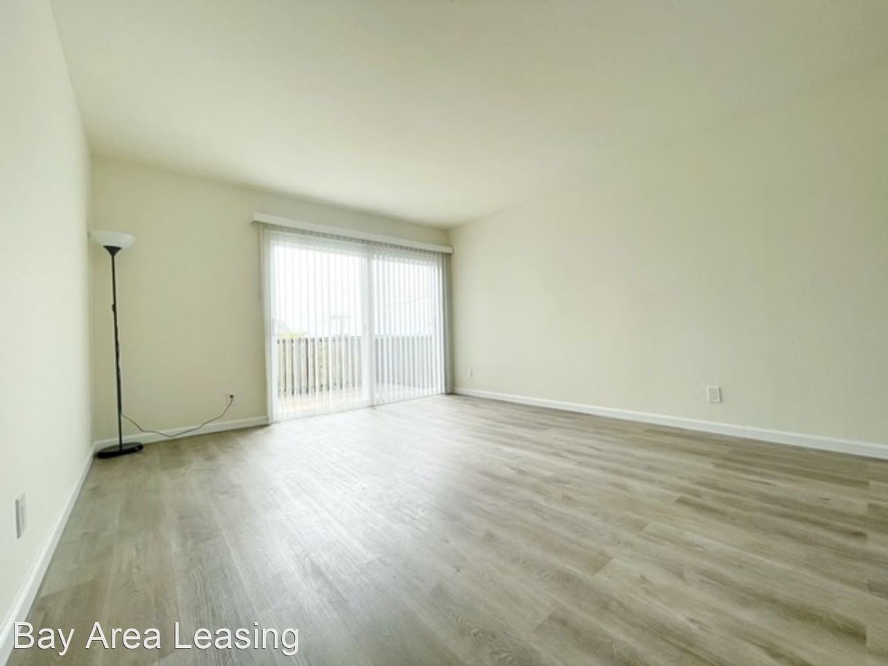 2800 21st Avenue - Photo 3 of 22