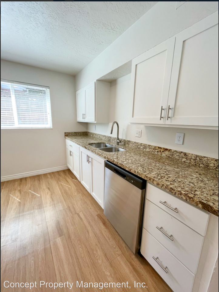 943-971 Chapel Drive - Photo 2 of 19
