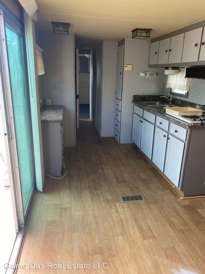 522 W Rillito St - Photo 3 of 3