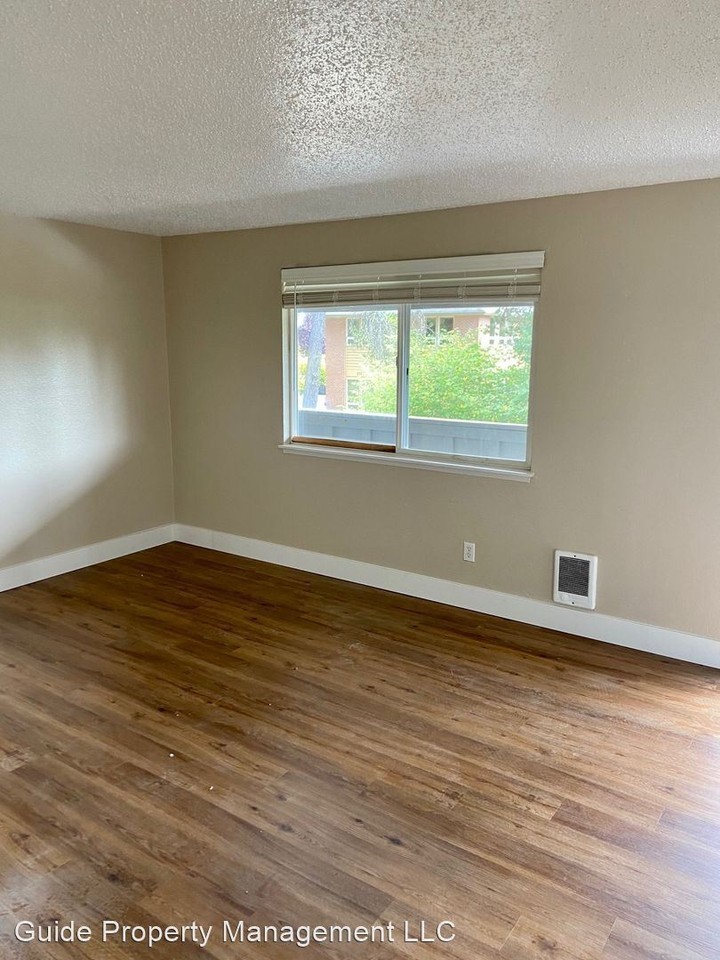 510 Lilly Road SE - Photo 3 of 6