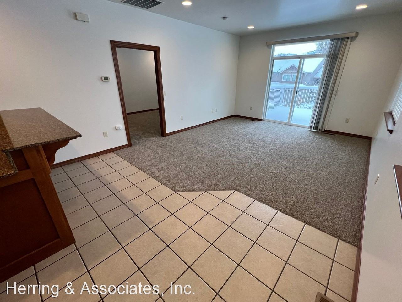 1054 Corum Cir - Photo 2 of 22