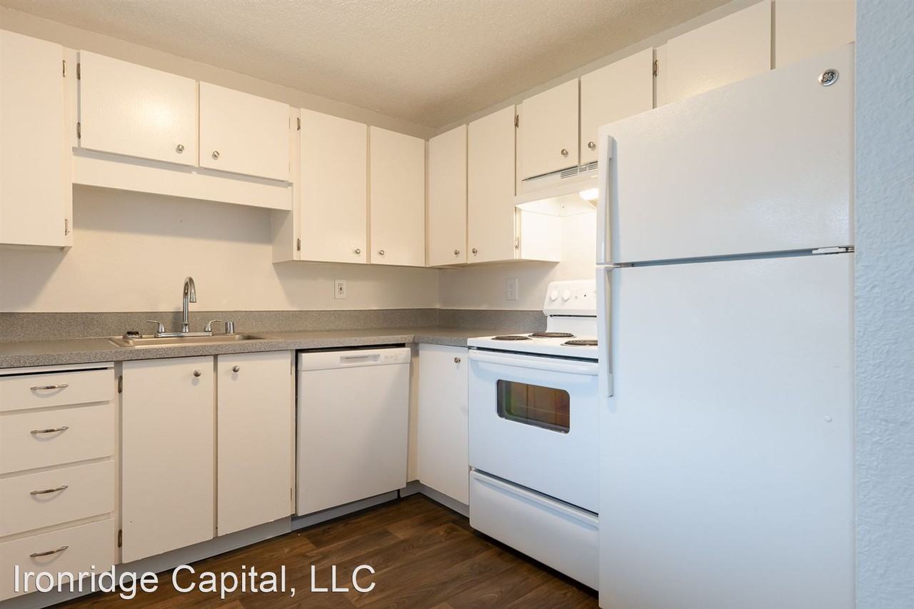 New Management! Lindbrook Apartments - Great Location! - Photo 2 of 26