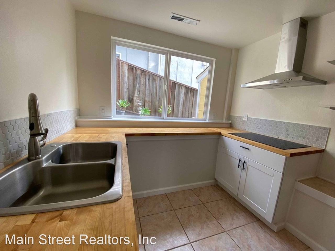 3640 Hardin Way - Photo 3 of 7