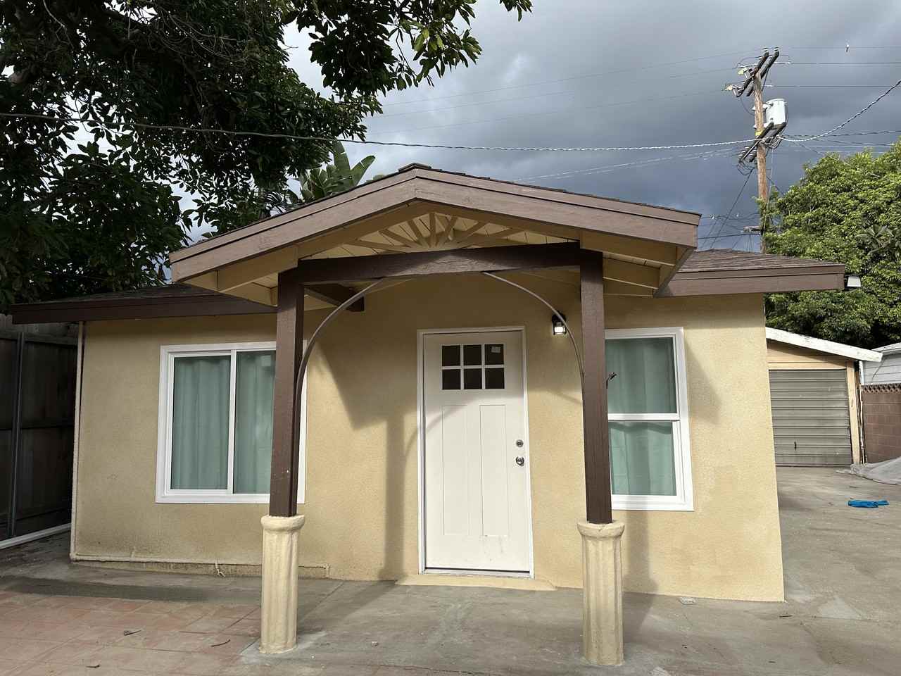 3153 Garden Avenue - Photo 2 of 21