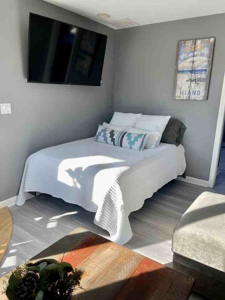 601 Gravelly Hill Rd #1 - Photo 6 of 29