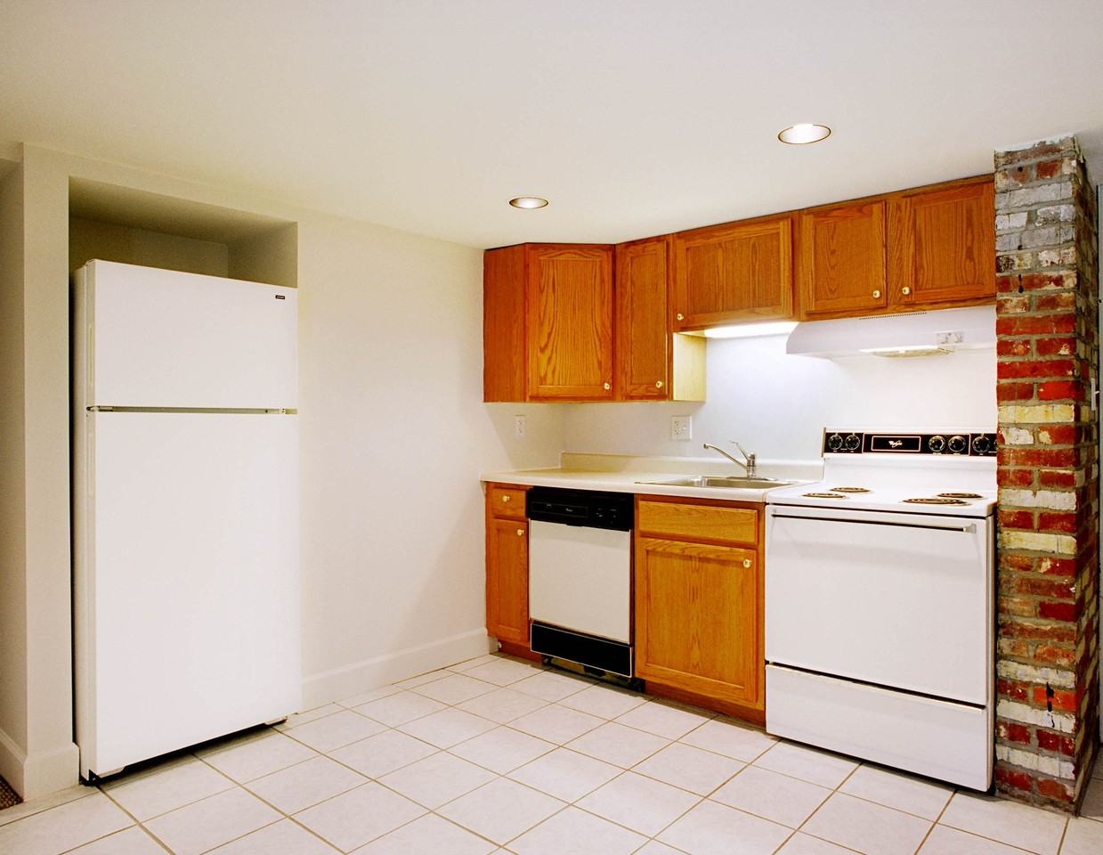 6012 Walnut St #10 - Photo 3 of 3