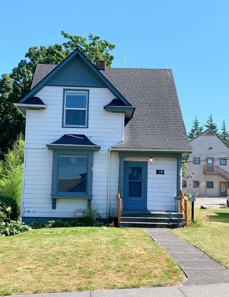 1112 High St - Photo 2 of 14