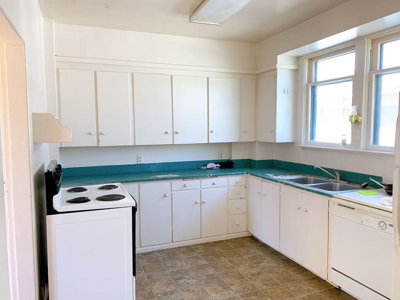 1112 High St - Photo 4 of 14