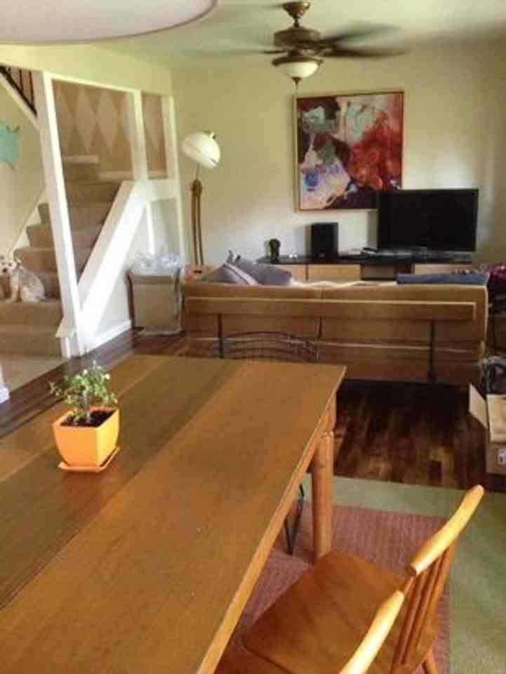 1721 Lake Sherwood Dr - Photo 2 of 9