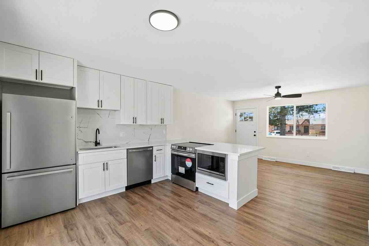 6364 Julian St - Photo 6 of 21