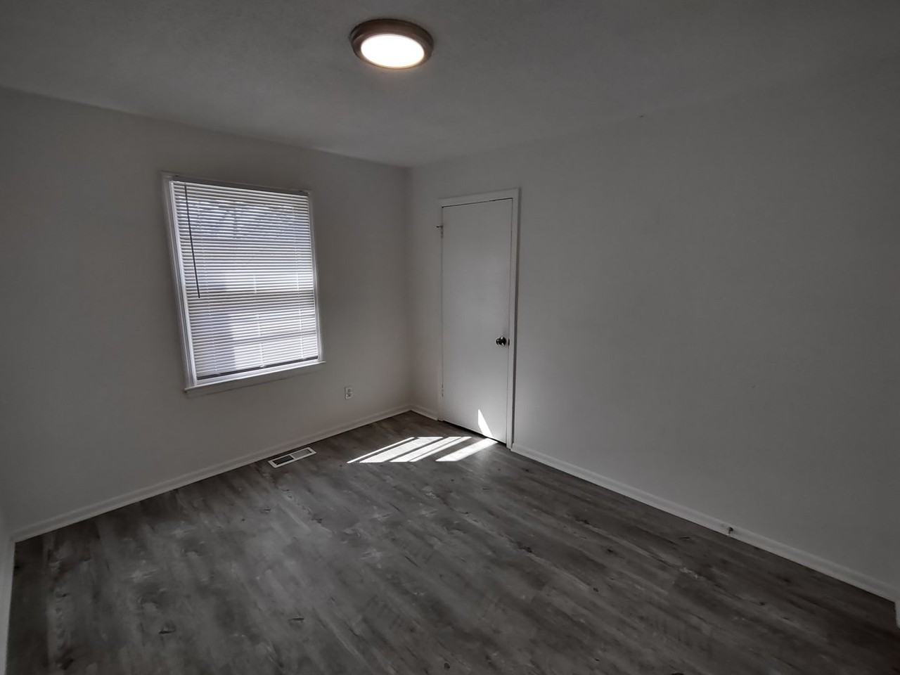 1413 Philthurman Rd - Photo 6 of 15