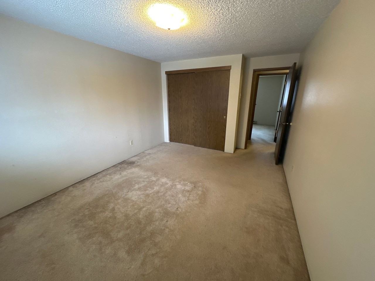 503 Se Wilson Ave - Photo 6 of 14