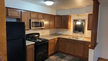 featured image of 1920 Lathrop Ave