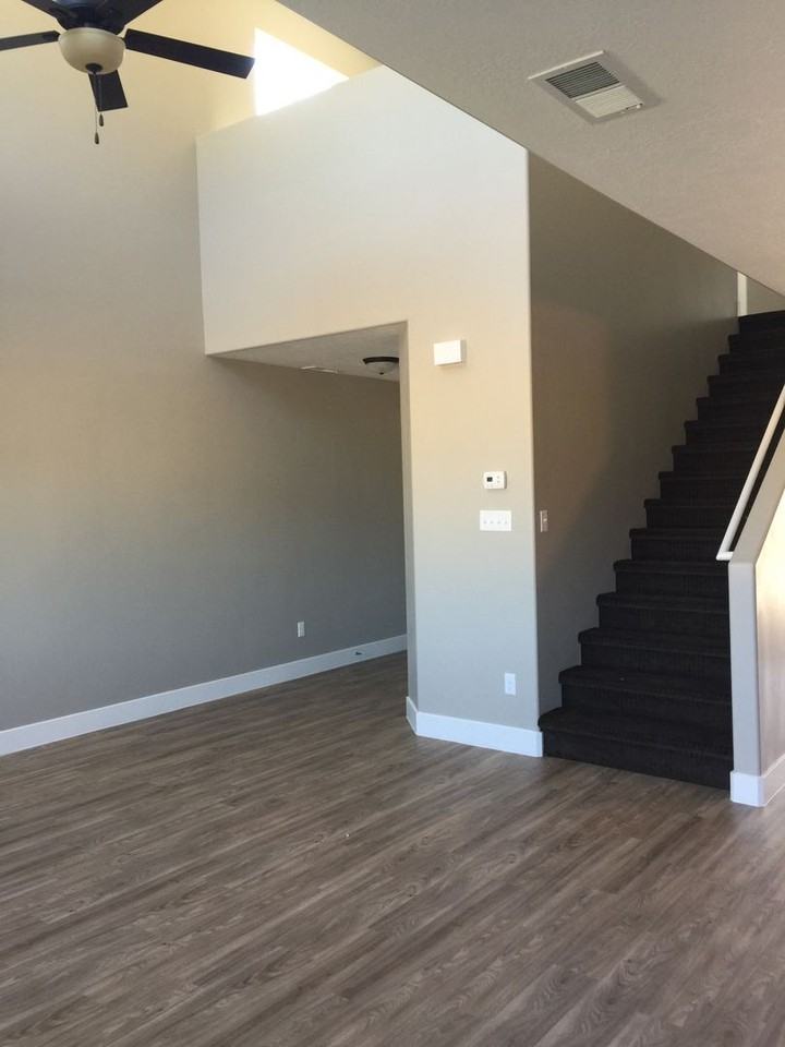 2754 N Mountain Valley Trl - Photo 4 of 10