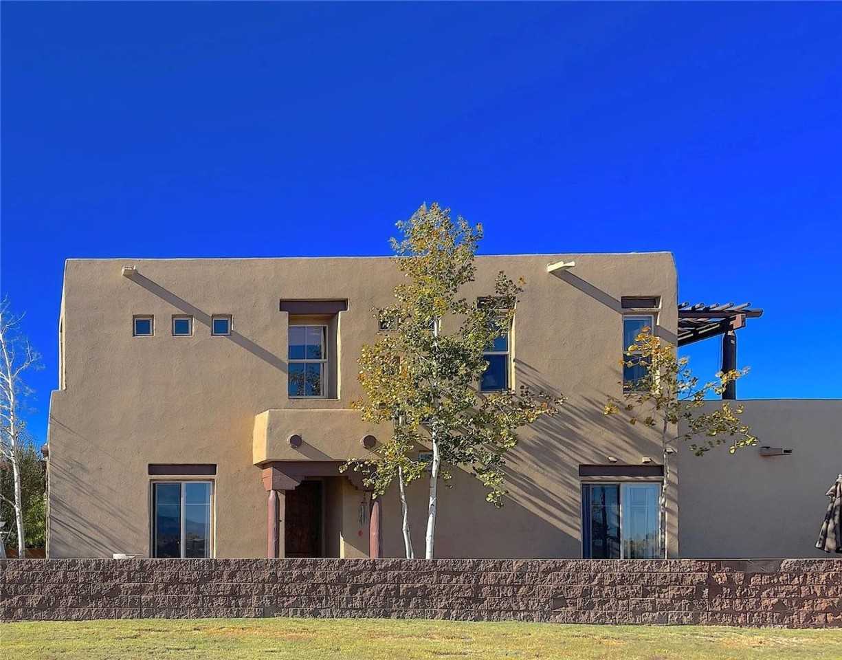 24 Emory Pass - Photo 2 of 23