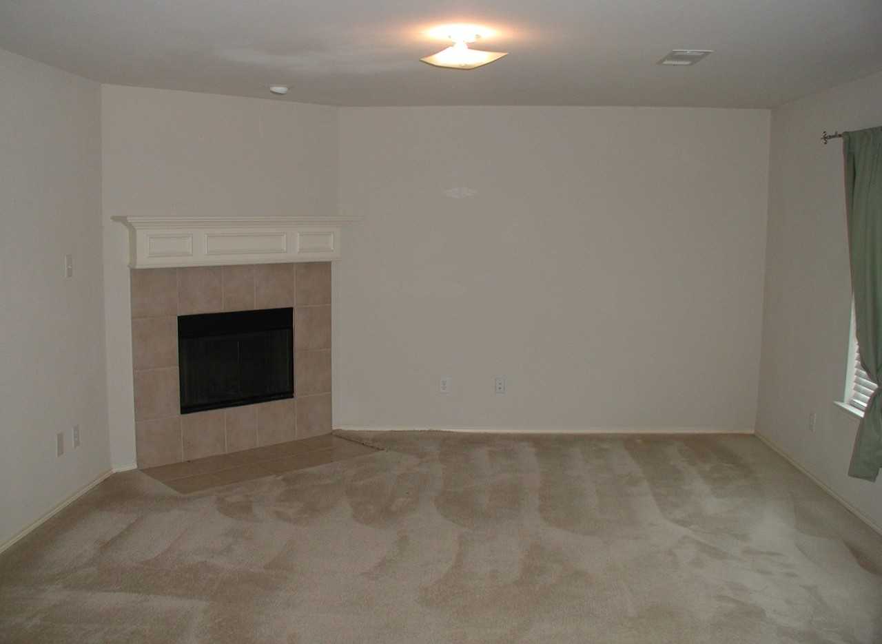 5128 Senator Dr - Photo 2 of 15