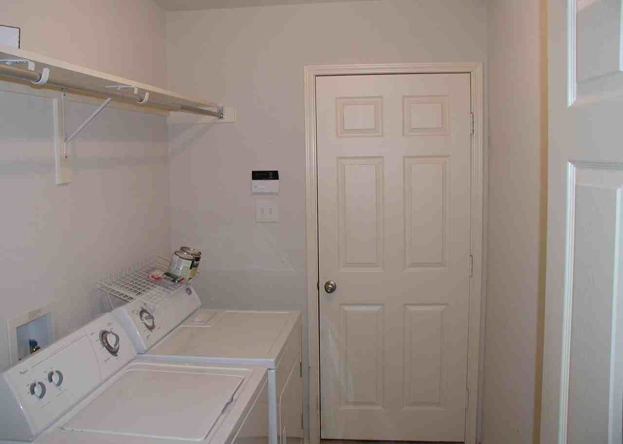 5128 Senator Dr - Photo 7 of 15